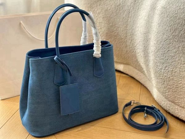 Hochwertige Mode-Business-Blue-Jeans-Einkaufstasche Frau Einfache Einkaufstasche Designer schräge Cross-Bag Mode-Stil Damentasche Größe 35 * 25 cm