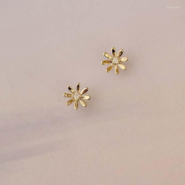 Boucles d'oreilles CMajor Boucles d'oreilles en or massif 9 carats Tempérament Délicat Doux Et Romantique Forme De Fleur Chic Minimal Simple Pour Les Femmes