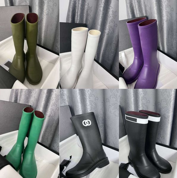 2022 Yeni Uzun Yağmur Boot Kadın ayak bileği Rainboots Interlocking c Mektup Uzun Botlar Moda Diz Hızlı Teslimat Modaya Modeli Ayakkabı