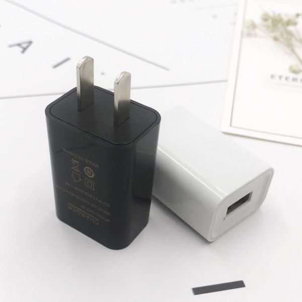 Adaptador de carregador de parede universal 5V 1A para telefones celulares Adaptador de alimentação de cabeça de carregamento USB para pequenos dispositivos digitais DHL FEDEX UPS FRETE GRÁTIS