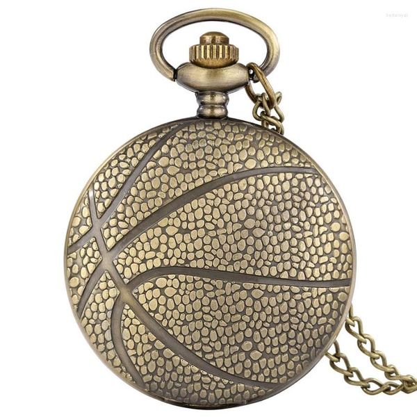 Orologi da taschino Antique Vintage Sports Ball Series Basketball Pattern Orologio al quarzo Graffi Sport Maglione Catena Collana Ciondolo per ragazzo