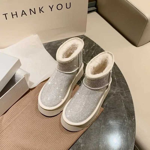 Tam elmas kadın kar botları deri peluş sıcak düz ayakkabı bling kristal slip-on yumuşak taban anle bot x7057