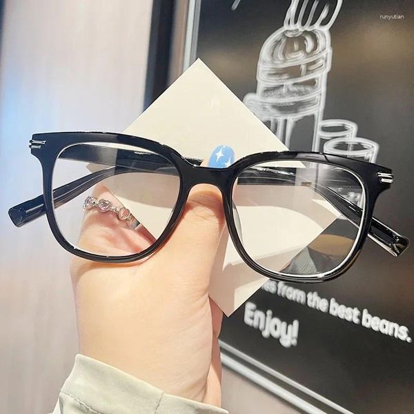 Sonnenbrille 2023 Vintage Square Brillenrahmen Ultra Light TR Anti Blue Flache Gläser Design für Männer und Frauen Großhandel