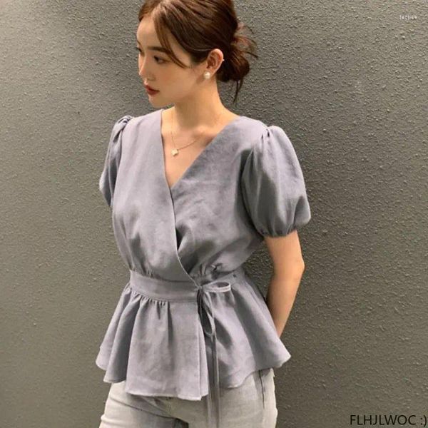 Blusas femininas coreana chique peplum tops blusas 2023 mulheres flhjlwoc rendas cintura fina barriga design babados decote em v sólido preto blusa branca