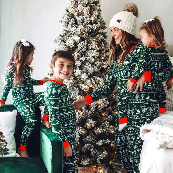 Família combinando roupas 2023 pijamas de natal conjunto mãe pai crianças roupas olhar outfit bebê menina macacão pijamas 231124