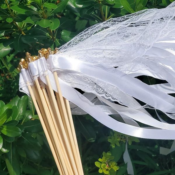 Outros suprimentos de festa de evento White Ribbon Wands Fairy Sticks Casamento Twirling Lace Streamers com Golden Silver Bell Cheering Prop Favor para casamento 231124