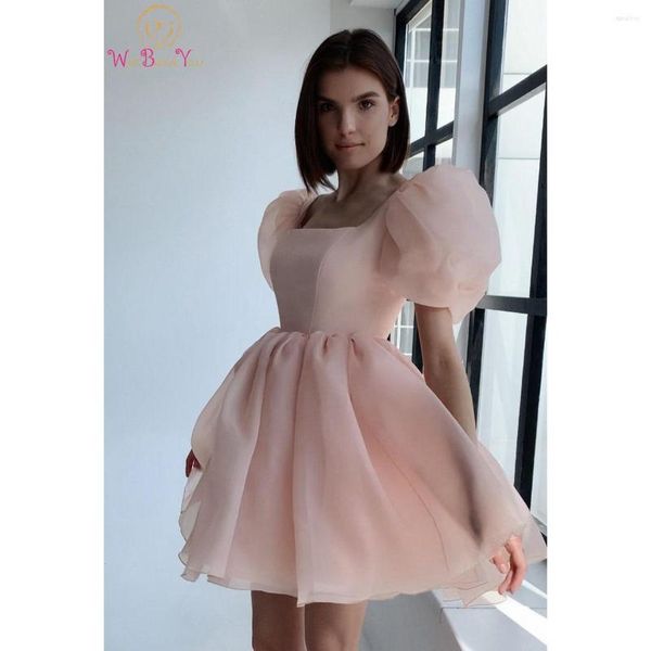 Partykleider Pink Prom OrganzaShort Black Cap Short Sleeves Square Neck Ballkleid Formelle Abschlussfeier Abendkleider Einfach