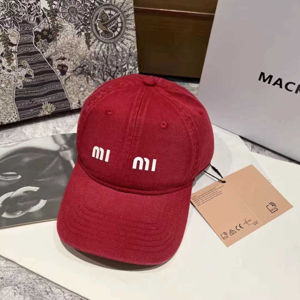 Miui Hat Designer Hat Casquette MIUI Caps Big Cap casal Lazer ao ar livre C outshade SunShade SunScreen MiUi Hat Letter Lustre Docum