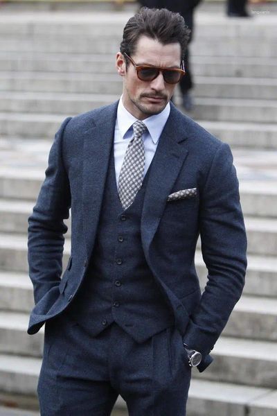 Abiti da uomo 2023 Ultimi disegni della mutanda del cappotto Abito da uomo in tweed blu scuro Terno Slim Fit Tuxedo Skinny 3 pezzi Giacca da sposo personalizzata Masculino