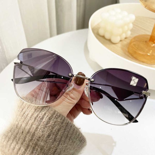 Мода Pradd Cool Sunglasses Designer 2023p Новый стиль для женщин для женщин с двойным цветовым градиентом Большой рамки.