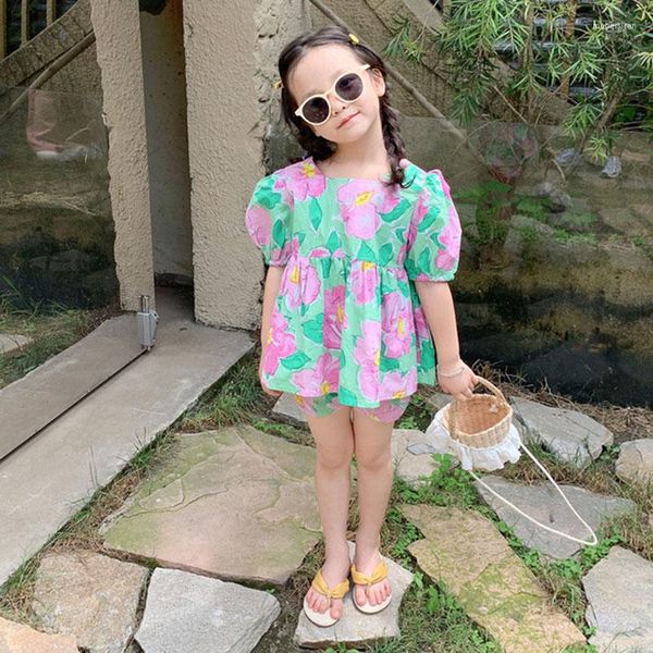 Set di abbigliamento Cute Baby Kids Girl Set di vestiti per bambini Summer Girls Manica corta Fiore Top Pantaloncini Abiti Abiti