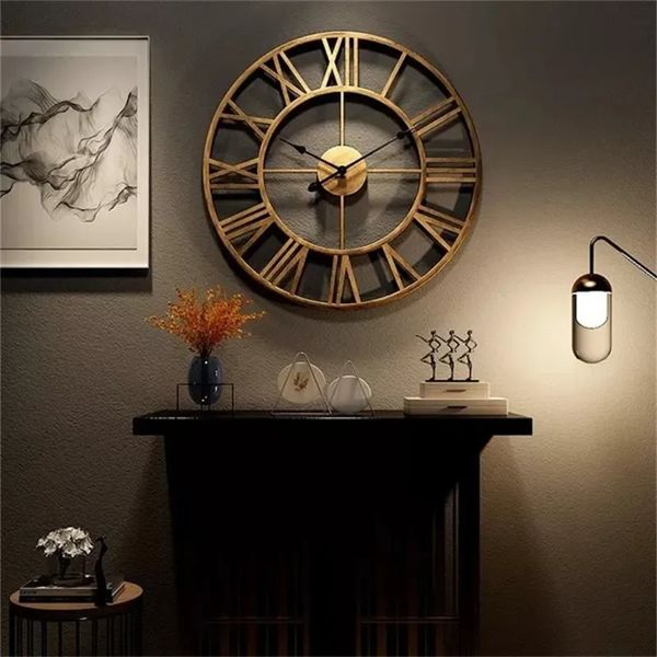 Relógios de parede Modern 3D Grandes Relógios de Parede Numerais Romanos Retro Redondo Metal Ferro Preciso Silencioso Nordic Pendurado Ornamento Sala de estar Decoração 231123