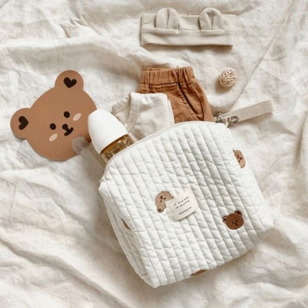Sacos de fraldas de algodão bebê fralda saco de fralda bolsa de viagem carrinho de armazenamento sacos de coreia do sul ins bonito urso bordado mamãe bolsa bolsas 231123
