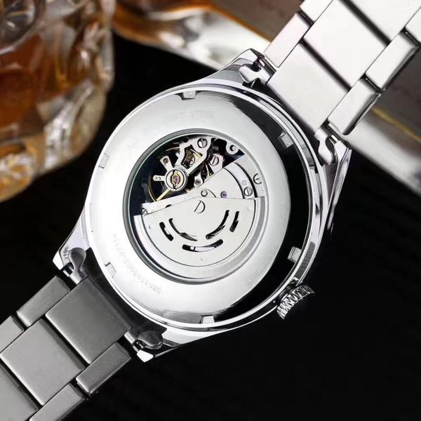 Herren Luxus Designer Automatische mechanische Uhr Herren Auto 3 Zeiger Uhren Armbanduhr I 38