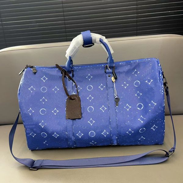 Designer Duffle Bag Saco de viagem de fim de semana Homens e mulheres Impressão azul Bolsa de grande capacidade Bolsa de couro de lona impressa clássica 55cm