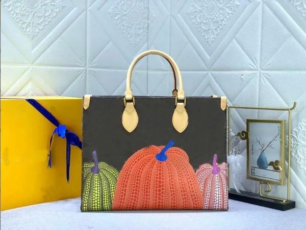 Новая дизайнерская большая сумка X Yayoi Kusama mini Totes Графическая печать Тыква Женские дизайнерские сумки Большая вместимость Женские сумки для покупок 32 * 27 см 25 * 20 см