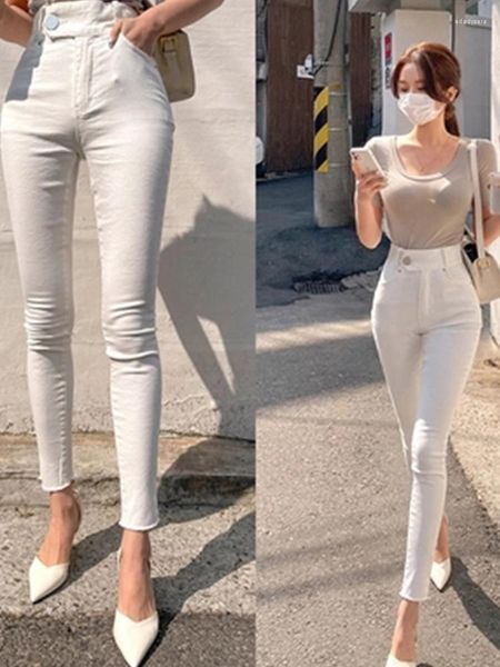 Jeans femminile magro bianco per le donne 2023 High Waist Vintage Streetwear Pants Denim Pants Woman Mom Corea Chic Y2K sexy sexy sexy