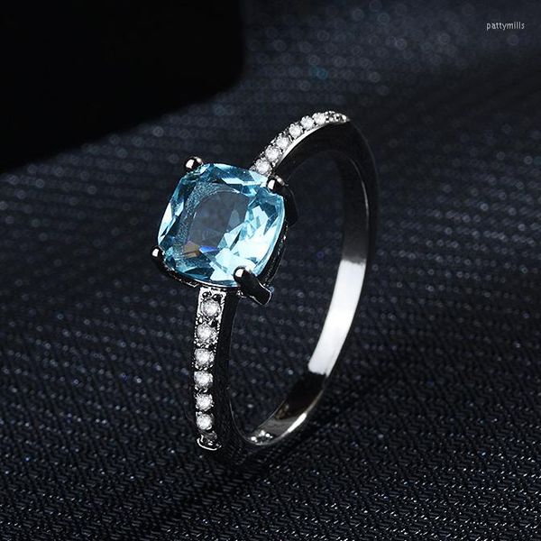 Rings de cluster Fashion feminino simples 925 prata Londres Blue topázio quadrado Diamante