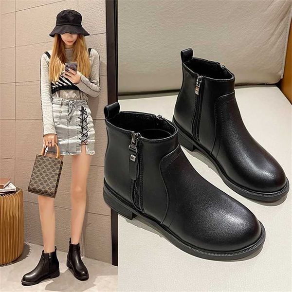 Короткие женские новые ботинки, осенне-зимние корейские одинарные ботинки на плоской подошве, модные большие челси Martin, 230830