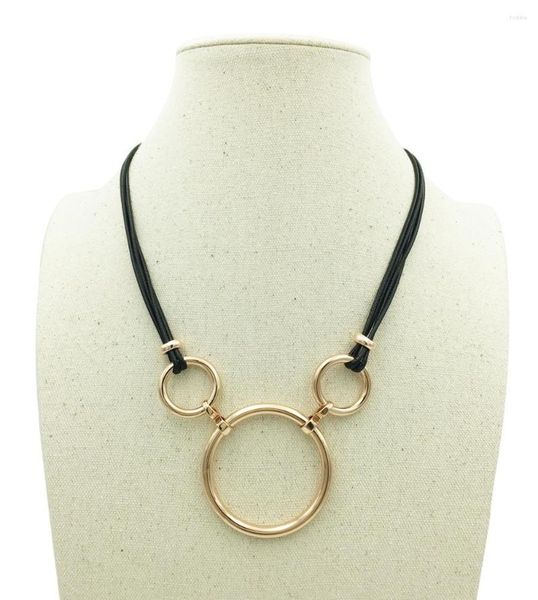 Anhänger Halsketten 2023 Kreis Halskette Rose Gold Farbe Legierung Choker Einfaches Design Modeschmuck Frau Win