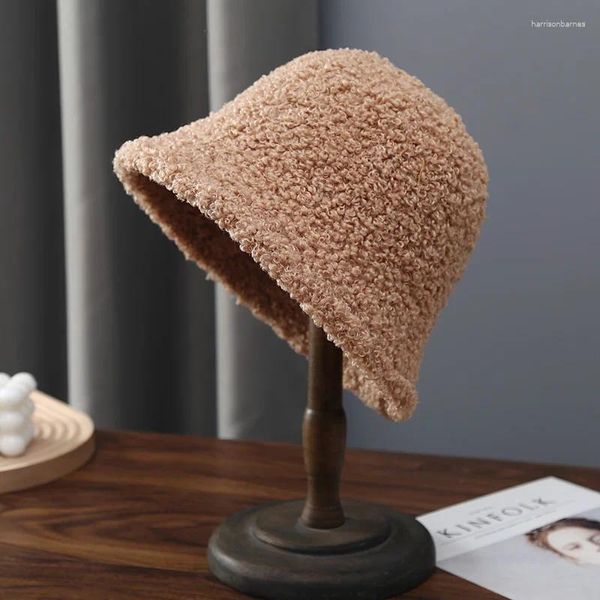 Berets Luxo Cordeiro Lã Sólida Cor Espessada Quente Faux Fur Bucket Hat para Mulheres Inverno Aba Larga Dome Dobrável Pescador Chapéus