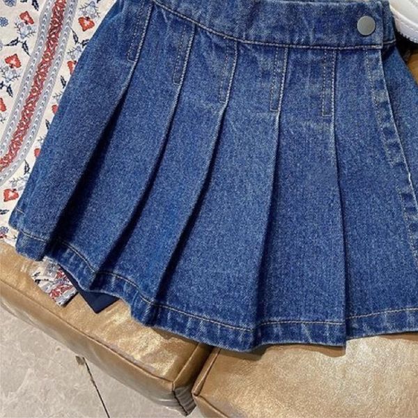 Saias 2206 Baby Girl Casual Jean Pleated Shorts Infantas Criança Infantil Denim escasso Salia de calça verão Roupas de bebê de primavera 1-12y 230425