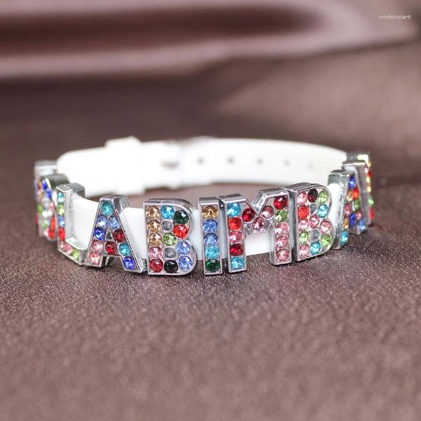 Collane con ciondolo Ciondoli Alfabeto 8mm 50 pezzi Lettere diapositive Lega di strass Fit Bracciale Collare Portachiavi Polsino Gioielli fai da te Donna Bambini