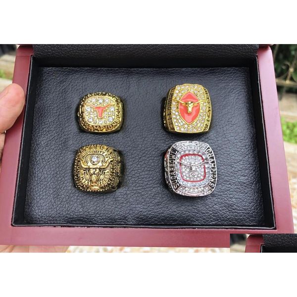 Com pedras laterais 4pcs Texas Longhorn Rose Bowl Sec Team Champions Championship Ring com caixa de madeira Homens Fan Gift Atacado Drop Drop D Dhrvm