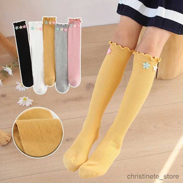 Kindersocken Baby Mädchen Hautfreundliche Baumwoll-Overknee-Socken Bunte Blumen Applikation Kniestrümpfe süße Prinzessin lange Kindersocken