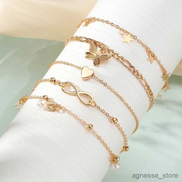 Fußkettchen Goldfarbenes Vintage-Schmetterlings-Fußkettchen-Set für Frauen, mehrschichtig, verstellbar, Liebes-Fußkettchen-Armband am Bein und Fuß, Strandschmuck R231125