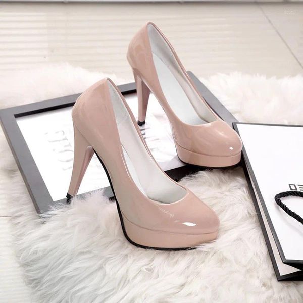 Scarpe eleganti Moda Donna Décolleté neri Office Ladies Tacchi alti Zapatos Mujer Punta tonda Pelle verniciata Autunno Carriera Donna d'affari