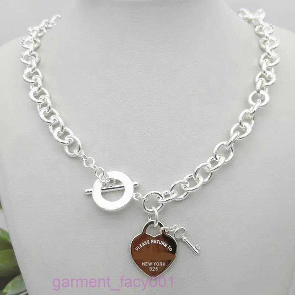 Luxuriöse Designer-Halskette Damen Silber Tf-Stil Halskette Anhänger Kette Halskette S925 Sterling Silber Schlüssel Herz Liebe Ei Marke Anhänger Charme NEC H0918 Goldhalskette