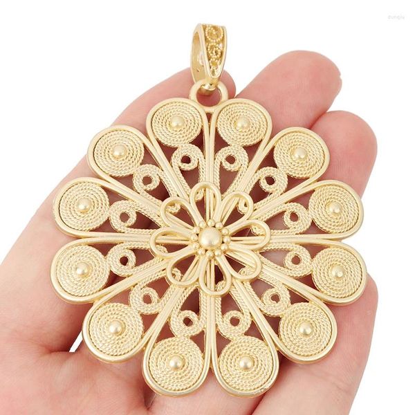 Collane con ciondolo 1 X Colore oro opaco Boho Pendenti con ciondoli a forma di fiore a spirale tondo grande per collana fai da te Creazione di gioielli Accessori