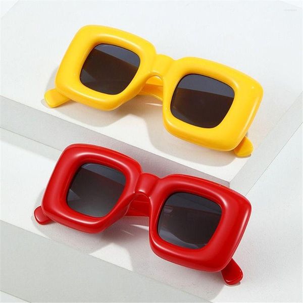 Sonnenbrille Retro Y2K Quadratisch für Damen Shades Fashion Rot Gelb Einzigartige Sonnenbrille Bonbonfarbe UV400 Eyewear