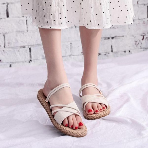 Sandali moda donna scarpe da spiaggia estate coreana per pantofole da esterno gladiatore retrò sandali piatti casual De Mujer