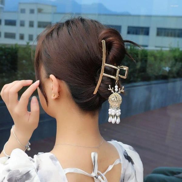 Fermagli per capelli Elegante accessorio per cervo a bottone Lanterna Forcina Artiglio cinese Nappa Copricapo Donna Bastone luminoso