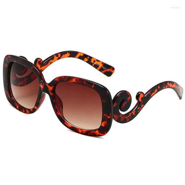 Occhiali da sole vintage quadrati da donna minimal barocchi occhiali da sole neri sfumati moda femminile Oculos