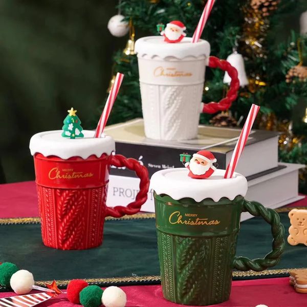 Tassen Kreative Weihnachtstasse Wassertasse mit Deckel und Löffel Keramik Kaffeetasse Design Büro Zuhause Trinkbecher Kindergeschenk 231124
