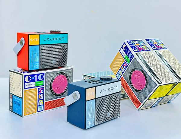 Alta qualità C10 Il più nuovo colorato stile punk hip-hop Altoparlante portatile esterno senza fili Bluetooth Altoparlanti stereo HIFI classici di grandi dimensioni con pacchetto di vendita al dettaglio