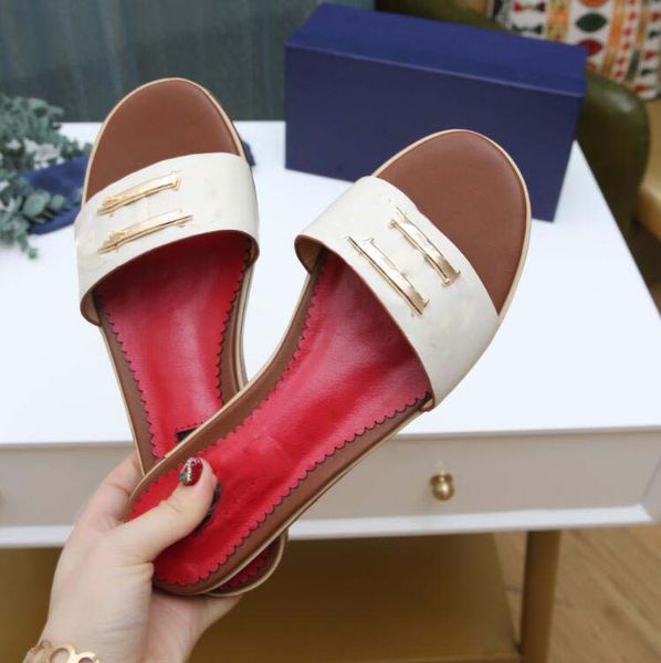 Neue Ankunft 2024 Frauen Hausschuhe Flip-Flops stilvolle Pantoffel Modeklassiker Sandale Pantoffel flache Schuhe mit Box Staubbeutel