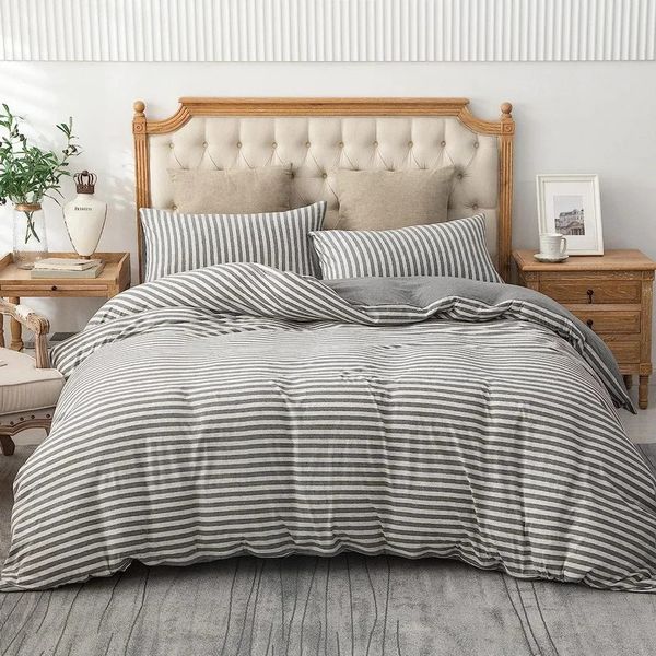 Set di biancheria da letto Junwell Copripiumino in jersey tinto in filo di cotone 100% Set copripiumino morbido in stile giapponese con design a strisce semplici 231124