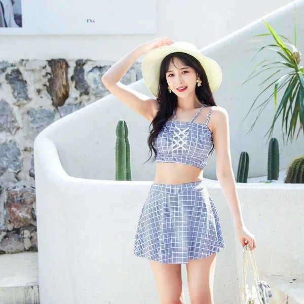 Kadın Mayo 2023 Kore tarzı kadınlar iki parça mayo ekose etek muhafazakar yaz tatil plaj kıyafetleri