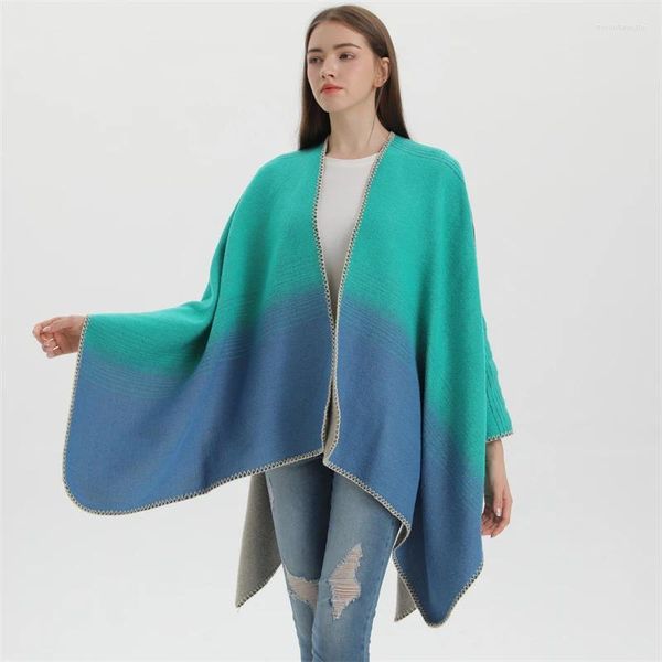 Sciarpe 2023 Moda Quattro Sfumature di colore Scialle diviso orizzontale Sciarpa di cashmere Stili casual Mantelle Poncho Stile poncho invernale