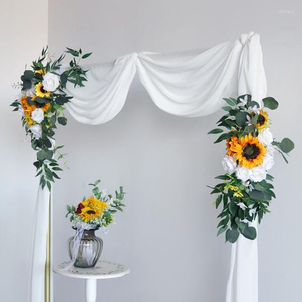 Fiori decorativi Stile foresta Matrimonio Girasole artificiale Decorazioni ad arco Palcoscenico per feste Ornamenti per layout di scena