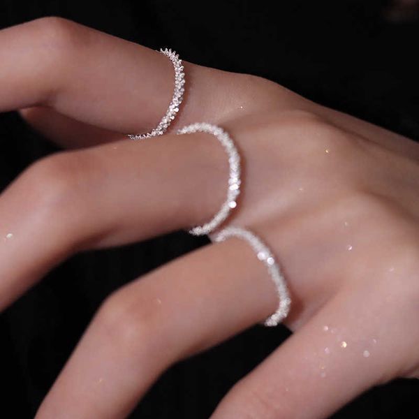 Anéis de banda 1pc Luxury Silver Color White Sparkling Ring For Women Girls Korean New Trend Compact Index Rings Fin Rings Jóias de Casamento AA230426
