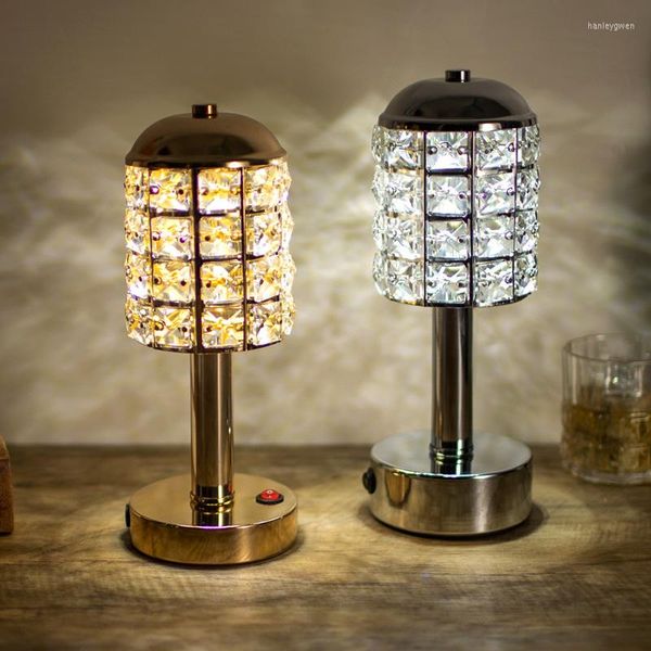 Настольные лампы хрустальные лампы современные минималистские прикроватные светодиодные стойки зарядки.