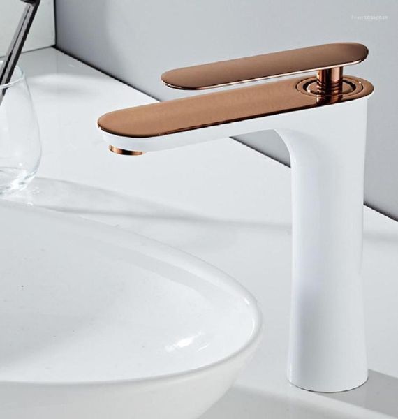 Rubinetti per lavabo da bagno in oro rosa bianco Miscelatore per lavabo in ottone massiccio Rubinetti per lavabo con maniglia singola fredda Arrivo11380551