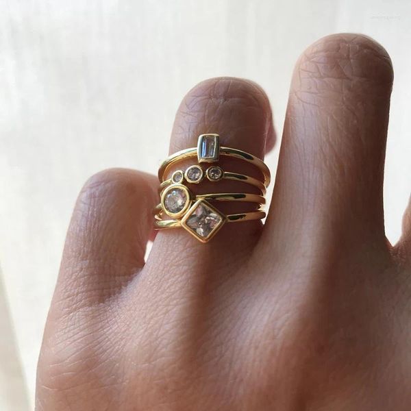 Cluster Ringe 2023 Luxus Gold Farbe Engagement Band Ring Einfache Rgeometry Stein Hochzeit Finger Für Frauen Liebhaber Mode Schmuck Ornament
