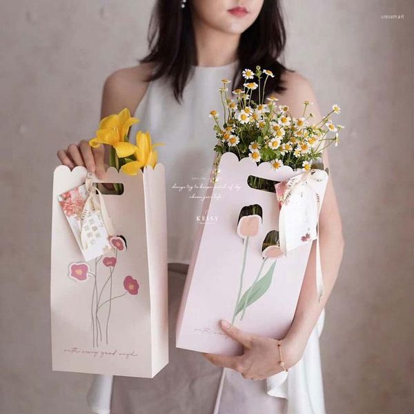 Confezione regalo 5 pezzi tulipano scava fuori fiori portatili bouquet carta da imballaggio borsa borsa motivo a onde pizzo rosa confezione scatole 3D