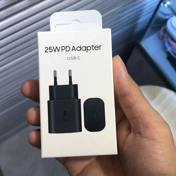 Caricatore da muro USB C PD tipo C da 25 W Adattatore di ricarica super veloce con cavo di tipo C per Samsung Galaxy S21 S20 Nota 20 Nota 10 Smartphone Android